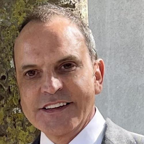 António Oliveira Costa 